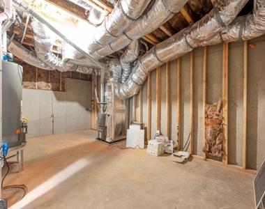126 Spaulding Lane - Photo Thumbnail 39