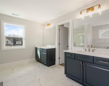 126 Spaulding Lane - Photo Thumbnail 23
