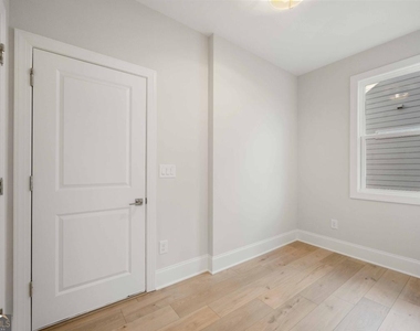 126 Spaulding Lane - Photo Thumbnail 18
