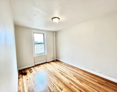 34-47 90th Street - Photo Thumbnail 2