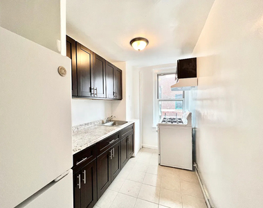 34-47 90th Street - Photo Thumbnail 5