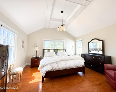 25 Ocean Avenue - Photo Thumbnail 29