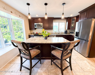 25 Ocean Avenue - Photo Thumbnail 14