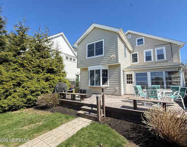 25 Ocean Avenue - Photo Thumbnail 36