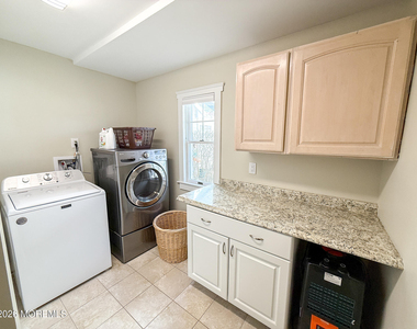 25 Ocean Avenue - Photo Thumbnail 19