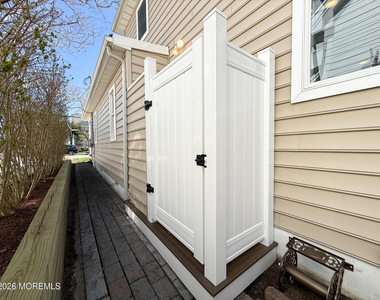 25 Ocean Avenue - Photo Thumbnail 38