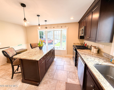 25 Ocean Avenue - Photo Thumbnail 16