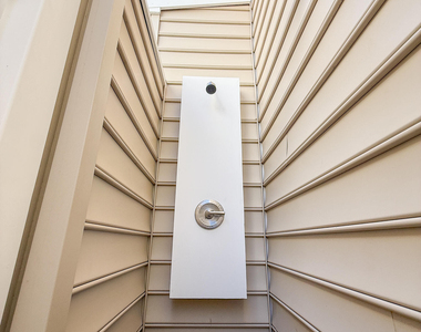 25 Ocean Avenue - Photo Thumbnail 39