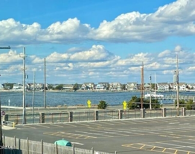 438 Highway 35 N - Photo Thumbnail 1