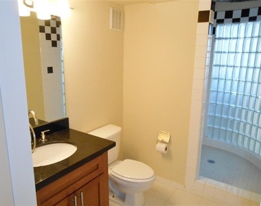 3110 Thomas Avenue - Photo Thumbnail 5
