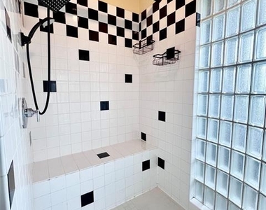 3110 Thomas Avenue - Photo Thumbnail 11