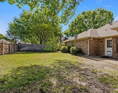 1531 Pickwick Lane - Photo Thumbnail 21