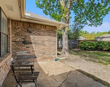 1531 Pickwick Lane - Photo Thumbnail 20
