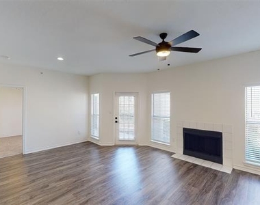 1600 N 9th Street - Photo Thumbnail 9