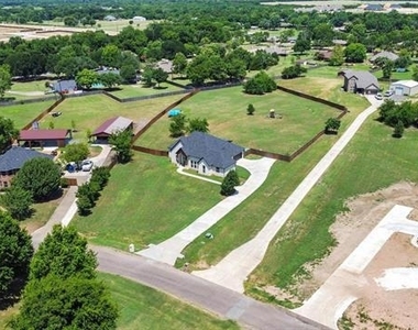 2201 Norwood Street - Photo Thumbnail 30