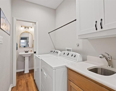 2201 Norwood Street - Photo Thumbnail 11