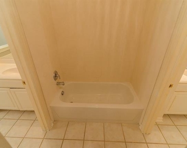 9605 Pinehurst Drive - Photo Thumbnail 29
