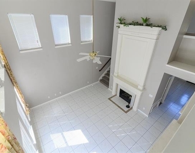 9605 Pinehurst Drive - Photo Thumbnail 10