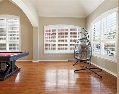 3480 Daisy Lane - Photo Thumbnail 2