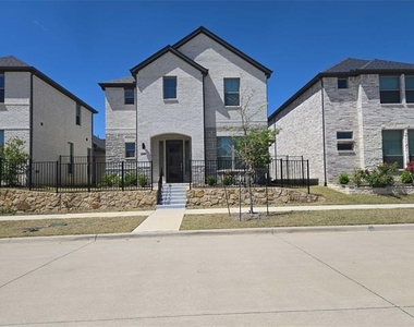 11433 Four Roses Trail - Photo Thumbnail 1