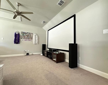 11433 Four Roses Trail - Photo Thumbnail 22