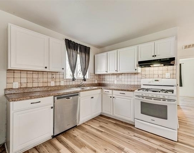 1303 S Medora Street - Photo Thumbnail 4