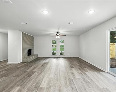 4613 Tarry Drive - Photo Thumbnail 17