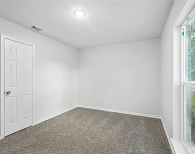 4613 Tarry Drive - Photo Thumbnail 26