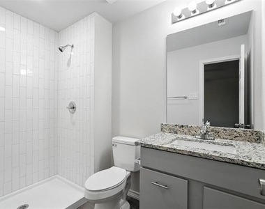 4613 Tarry Drive - Photo Thumbnail 18