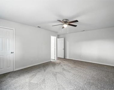 4613 Tarry Drive - Photo Thumbnail 22