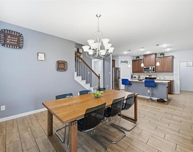 196 Lady Bird Drive - Photo Thumbnail 21