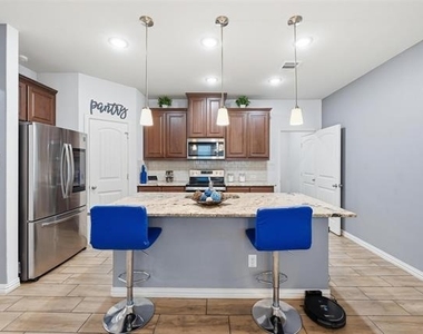 196 Lady Bird Drive - Photo Thumbnail 23