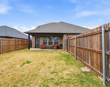196 Lady Bird Drive - Photo Thumbnail 37