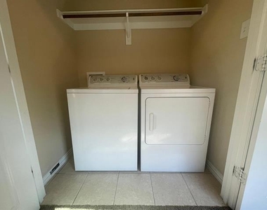 3736 Sicily Street - Photo Thumbnail 25