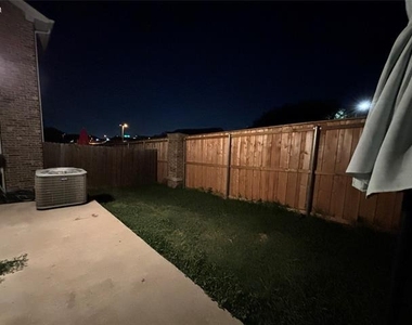 3736 Sicily Street - Photo Thumbnail 23