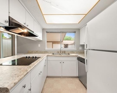 376 Westview Terrace - Photo Thumbnail 15