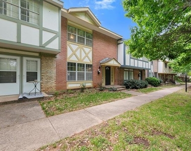376 Westview Terrace - Photo Thumbnail 1