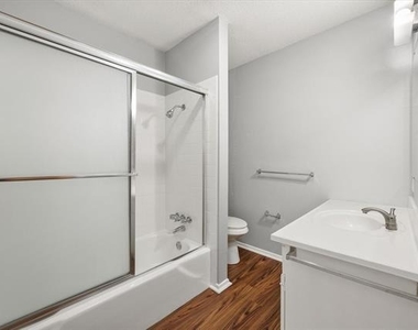 376 Westview Terrace - Photo Thumbnail 21