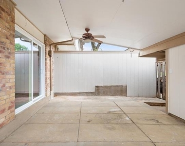 376 Westview Terrace - Photo Thumbnail 31