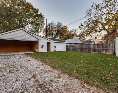 323 S Montclair Avenue - Photo Thumbnail 21