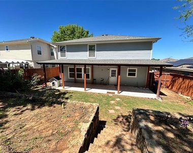 8008 Hidden Oaks Drive - Photo Thumbnail 20