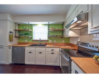 8717 Hackney Lane - Photo Thumbnail 11
