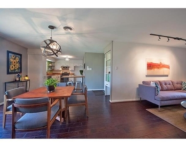 8717 Hackney Lane - Photo Thumbnail 2