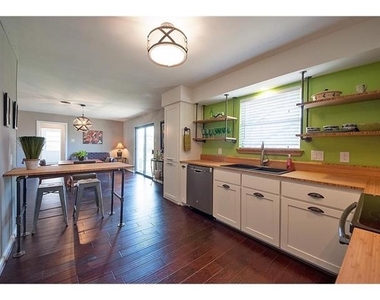8717 Hackney Lane - Photo Thumbnail 10