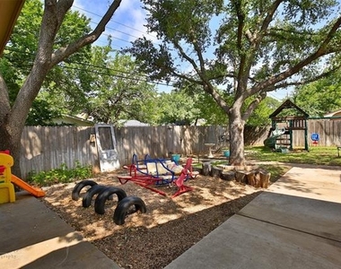 2132 Sylvan Drive - Photo Thumbnail 29