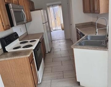4124 Hollow Oak Drive - Photo Thumbnail 9