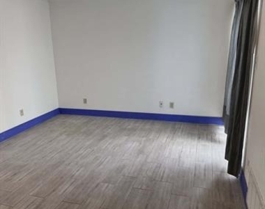 4124 Hollow Oak Drive - Photo Thumbnail 2