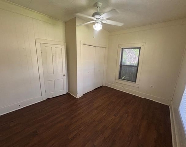 376 W Walters Street - Photo Thumbnail 5