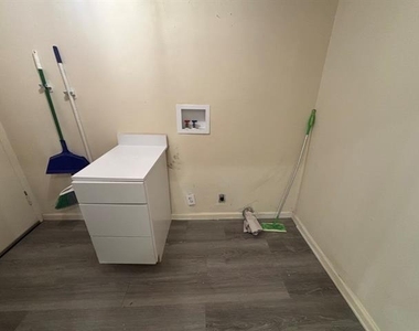 376 W Walters Street - Photo Thumbnail 13