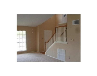6733 Dandelion Drive - Photo Thumbnail 3
